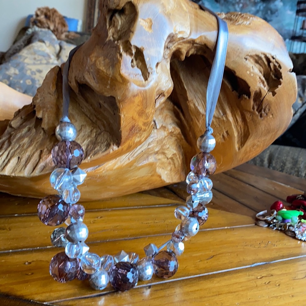 Statement necklace